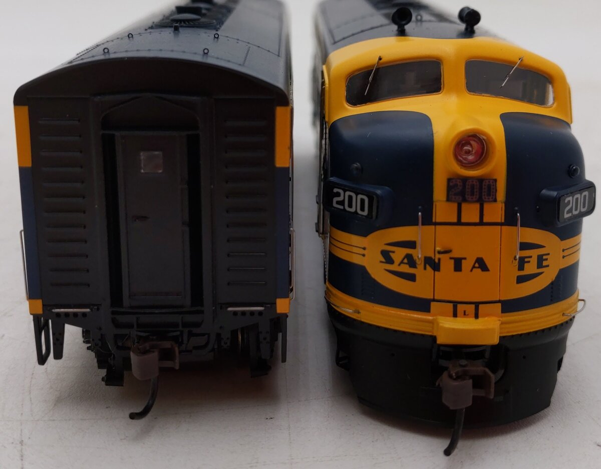 Athearn 0G2502A HO ATSF F3B & F3A Freight Diesel Locomotives (Set of 2) EX/Box