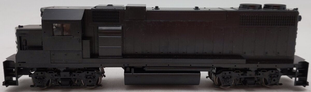 Athearn HO Scale Undecorated GP-38 Powered Diesel Locomotive7 EX/Box