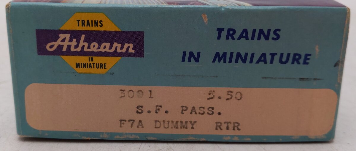 Athearn 3001 HO Santa Fe F-7 A Unit Dummy Diesel Locomotive EX/Box