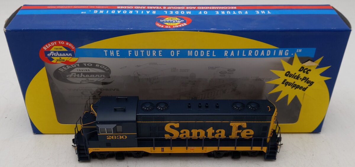 Athearn 91532 HO Santa Fe Pinstripe CF-7 Round Cab Diesel Locomotive #2630 EX/Box