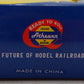 Athearn 91532 HO Santa Fe Pinstripe CF-7 Round Cab Diesel Locomotive #2630 EX/Box
