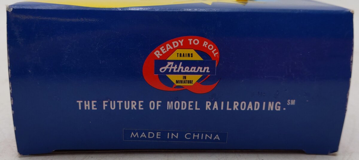 Athearn 91532 HO Santa Fe Pinstripe CF-7 Round Cab Diesel Locomotive #2630 EX/Box