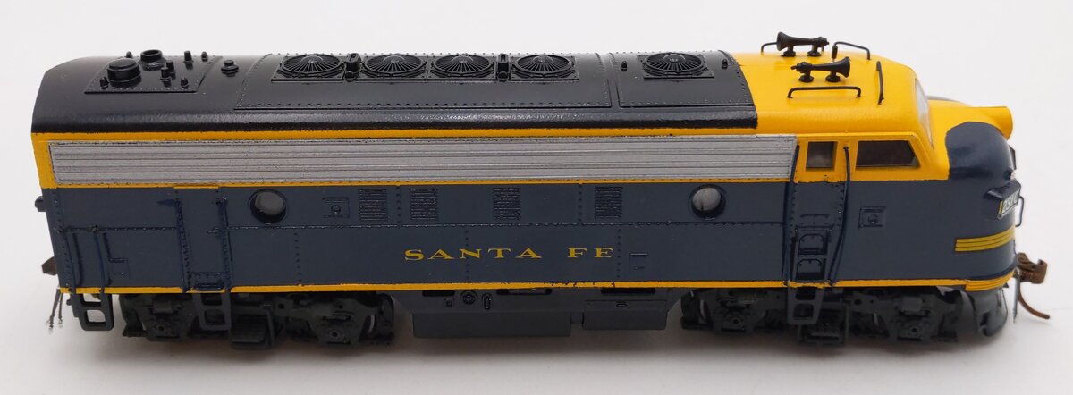 Athearn 3223 HO Scale Santa Fe F7A Super Power Diesel #231C - Custom Painted/Box