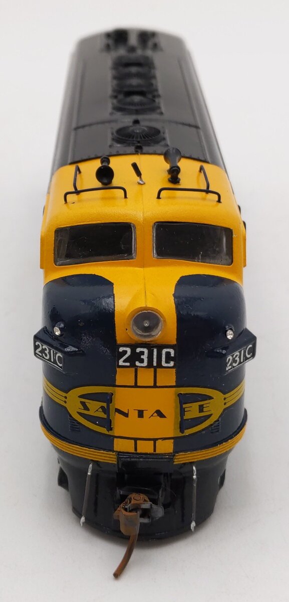 Athearn 3223 HO Scale Santa Fe F7A Super Power Diesel #231C - Custom Painted/Box