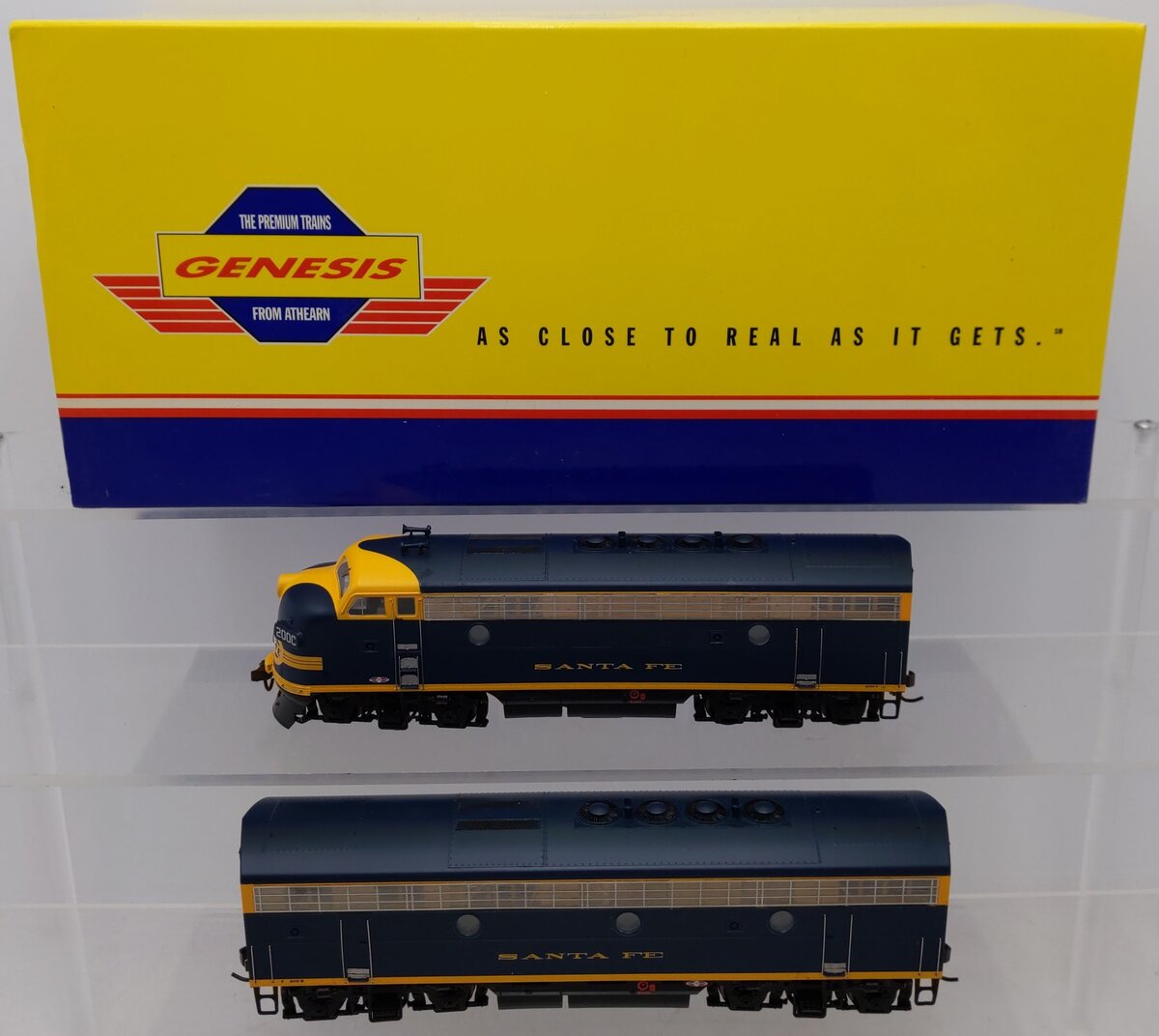 Athearn G2502B HO Scale ATSF F3 AB Freight Diesel Locomotive Set EX/Box