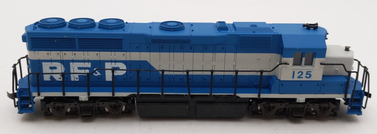 Atlas 7030 HO Scale RF&P GP-40 Diesel Locomotive #125 EX/Box