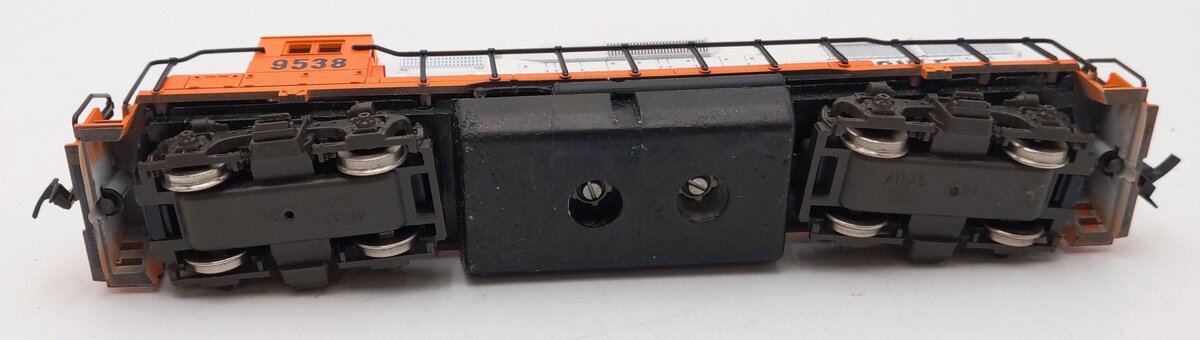 Atlas 7062 HO Illinois Central Gulf GP 38 Diesel Locomotive #9538 EX/Box