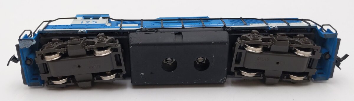 Atlas 7030 HO Scale RF&P GP-40 Diesel Locomotive #125 EX/Box