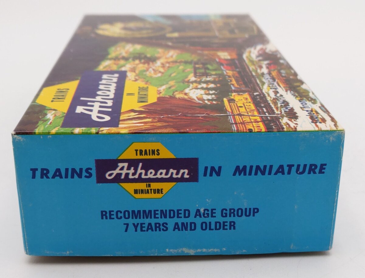 Athearn 3223 HO Scale Santa Fe F7A Super Power Diesel #255L - Custom Painted/Box
