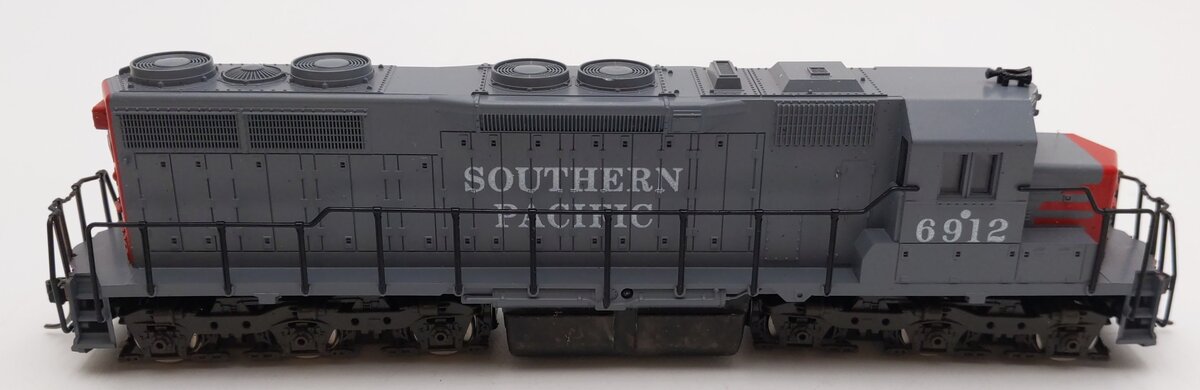 Atlas 7014 HO Southern Pacific SD35 Diesel Locomotive #6912 EX/Box