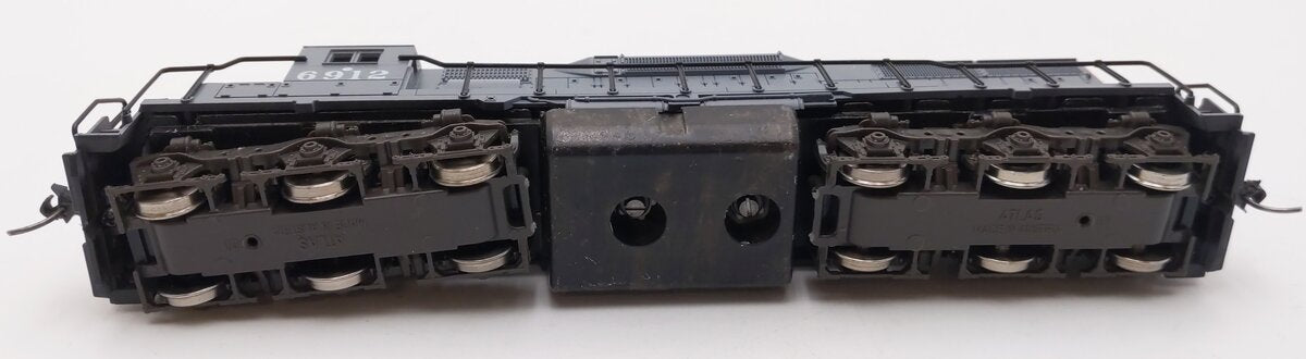 Atlas 7014 HO Southern Pacific SD35 Diesel Locomotive #6912 EX/Box