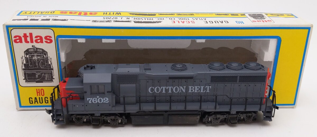 Atlas 7037 HO Scale Cotton Belt GP-40 Diesel Locomotive #7602 EX/Box