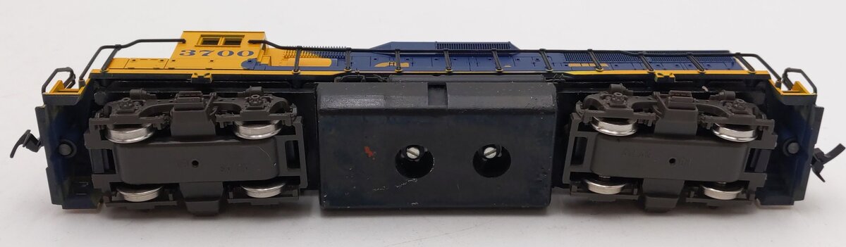 Atlas 7031 HO Santa Fe GP40 Diesel Locomotive #3700 EX/Box