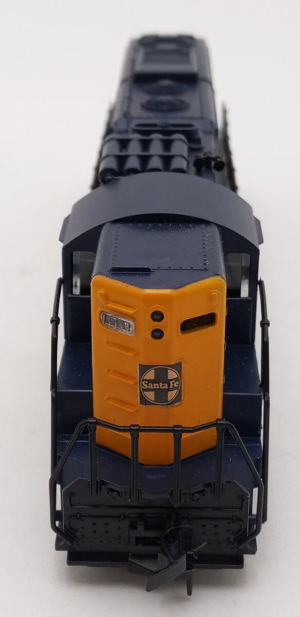 Atlas 7001 HO Santa Fe SD24 Diesel Locomotive #979 VG/Box
