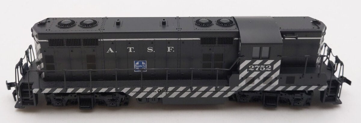 Atlas 8205 HO Scale Santa Fe EMD GP7 Diesel Locomotive #2752 EX/Box