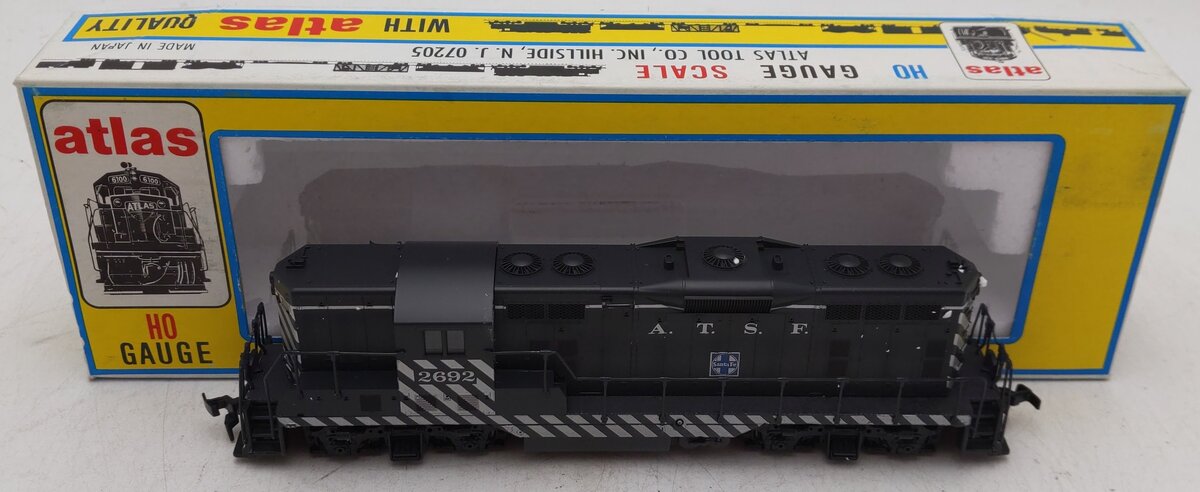 Atlas 8204 HO Santa Fe GP-7 Diesel Locomotive #2692 EX/Box