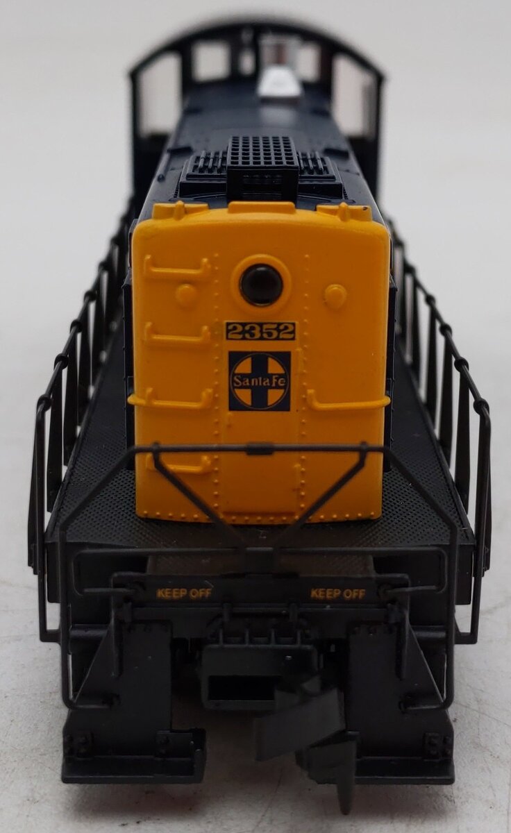 Atlas 8702 HO Santa Fe Alco S-2 Diesel Locomotive #2352 EX/Box