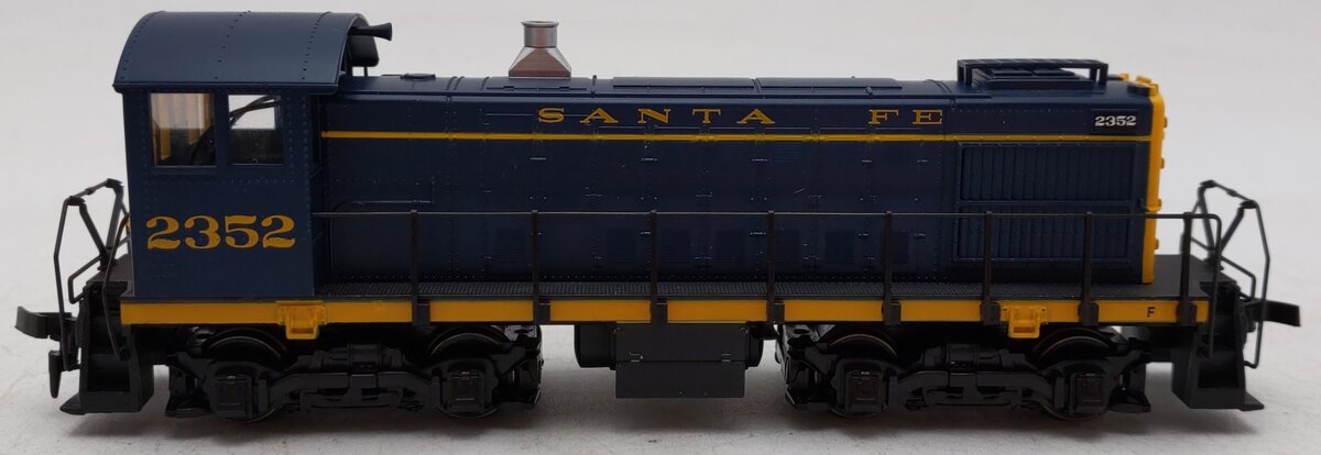 Atlas 8702 HO Santa Fe Alco S-2 Diesel Locomotive #2352 EX/Box