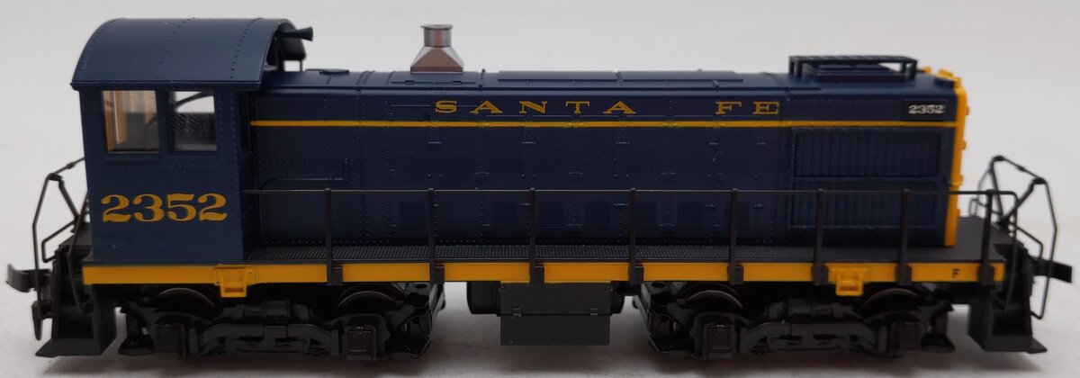 Atlas 8702 HO Santa Fe Alco S-2 Diesel Locomotive #2352 EX/Box
