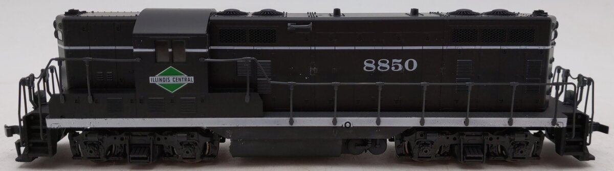 Atlas 8238 Illinois Central GP-7 Diesel Locomotive #8850 EX/Box