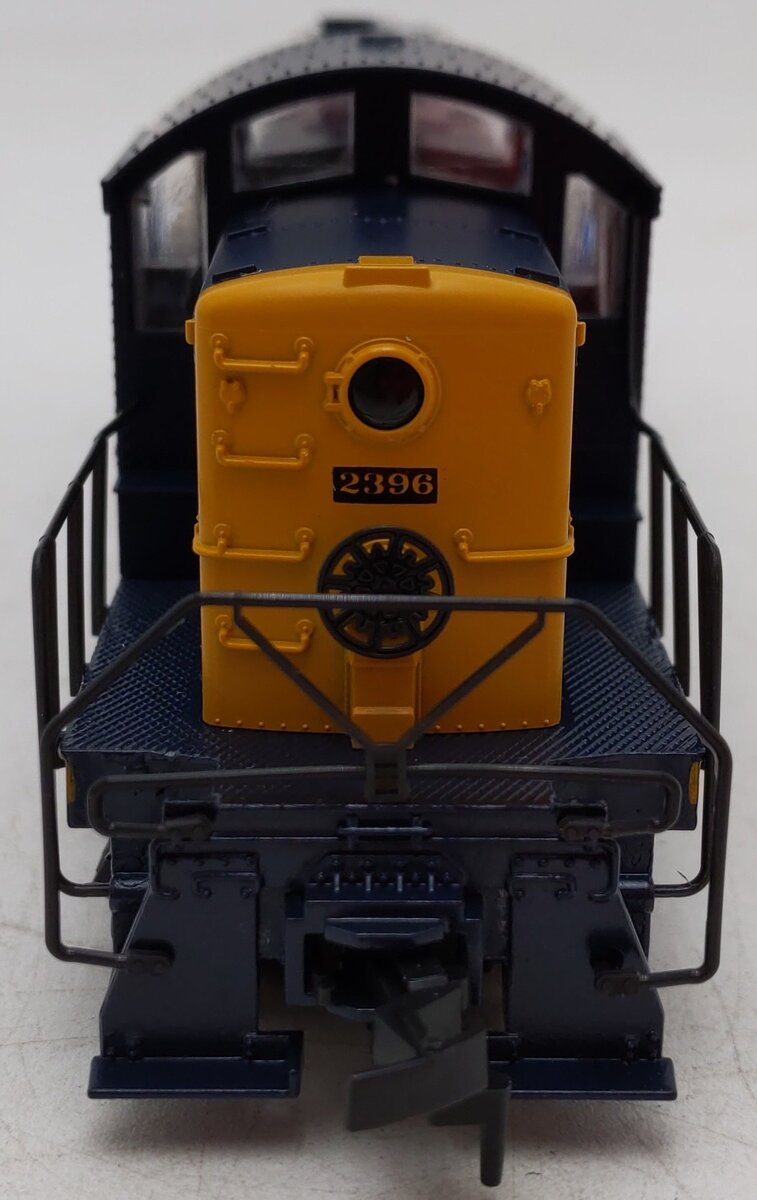 Atlas 8103 HO Scale Santa Fe RS-1 Diesel Locomotive #2396 EX/Box