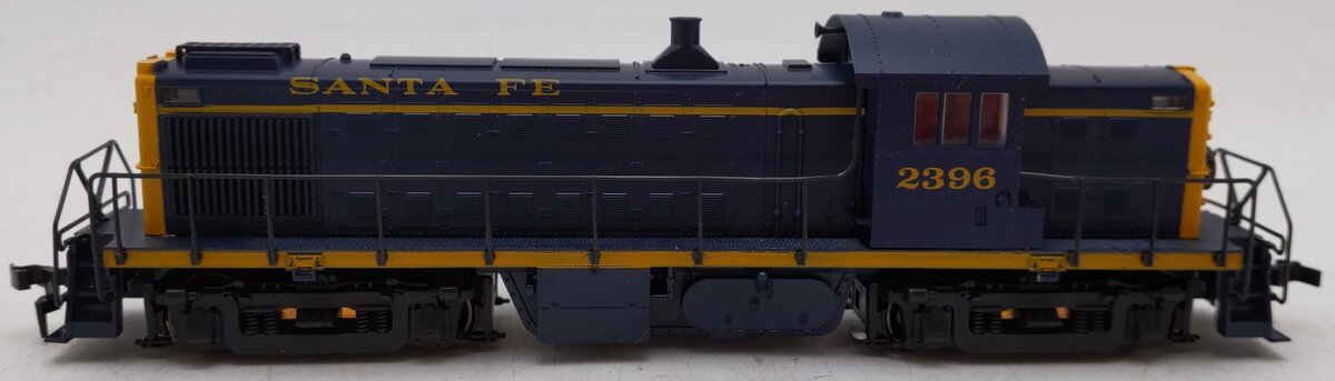 Atlas 8103 HO Scale Santa Fe RS-1 Diesel Locomotive #2396 EX/Box