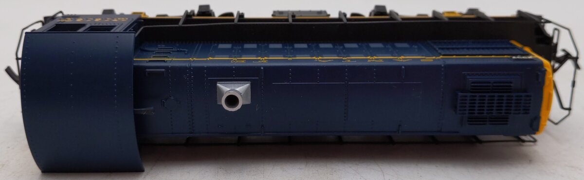Atlas 8701 HO Scale Santa Fe No. 2337 Alco S-2 Powered Diesel Locomotive #2337 EX/Box