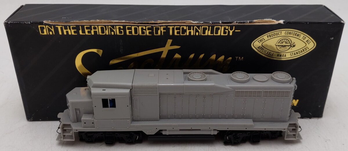 Bachmann 41-0828-D2 HO Undecorated GP-30 Diesel Locomotive EX/Box