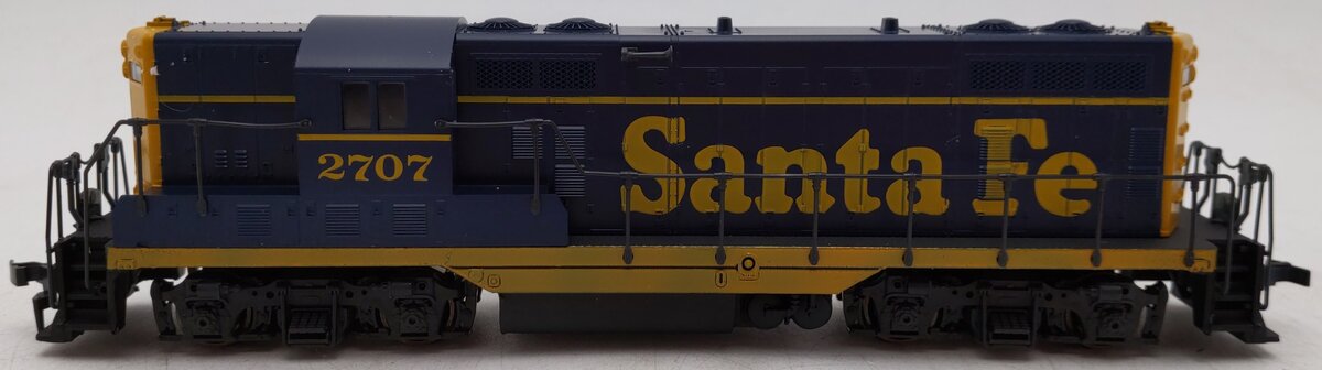 Atlas 8244 HO Scale 8244 Santa Fe GP-7 Diesel Locomotive #2707 EX/Box
