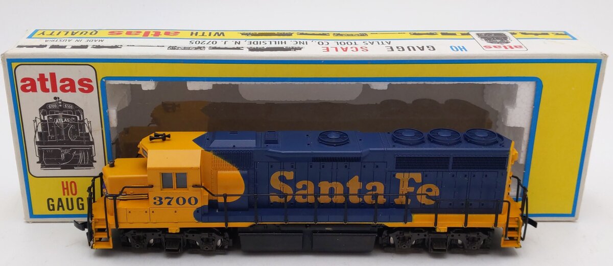 Atlas 7031 HO Santa Fe GP40 Diesel Locomotive #3700 EX/Box