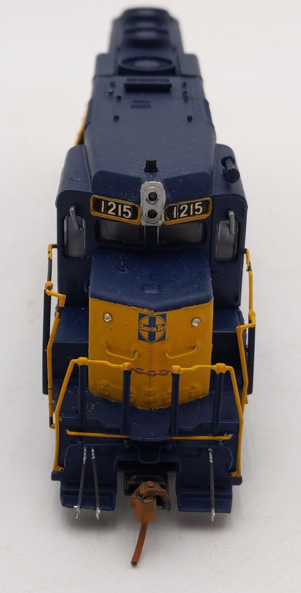 Bachmann 41-0828-D2 HO Santa Fe GP-30 Diesel Locomotive #1215 - Custom Painted