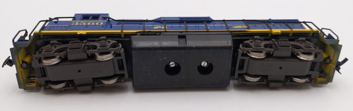 Atlas 7021 HO Scale Santa Fe GP38 Diesel Locomotive #3560 EX/Box