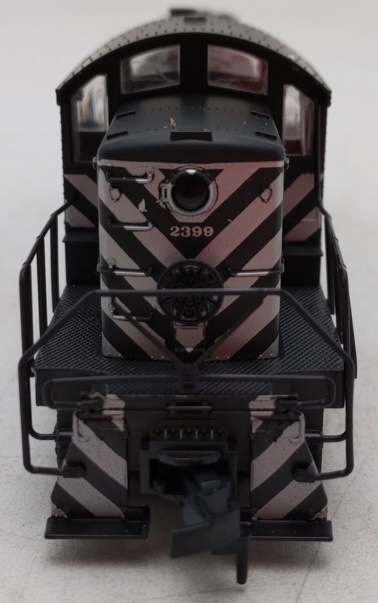 Atlas 8116 HO Scale A.T.S.F. Santa Fe RS-1 Diesel Locomotive #2399 EX/Box