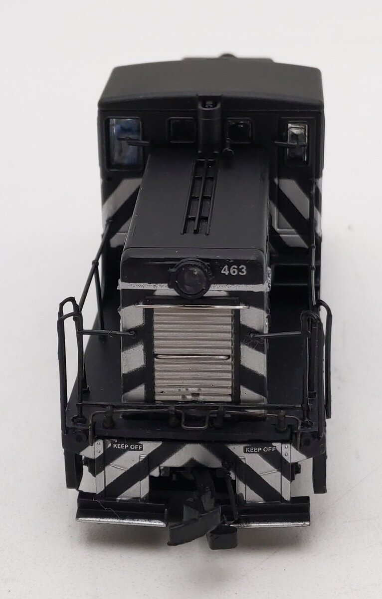 Bachmann 41-0800-02 HO Santa Fe GE 44 Ton Diesel Switcher #463 EX/Box