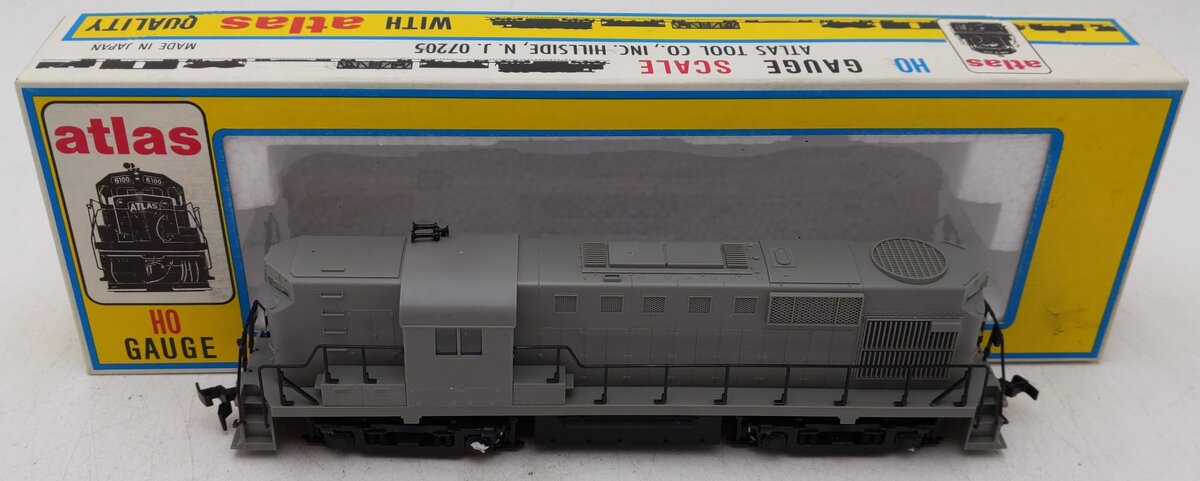 Atlas 7090 HO Undecorated RS-11 Diesel Locomotive EX/Box