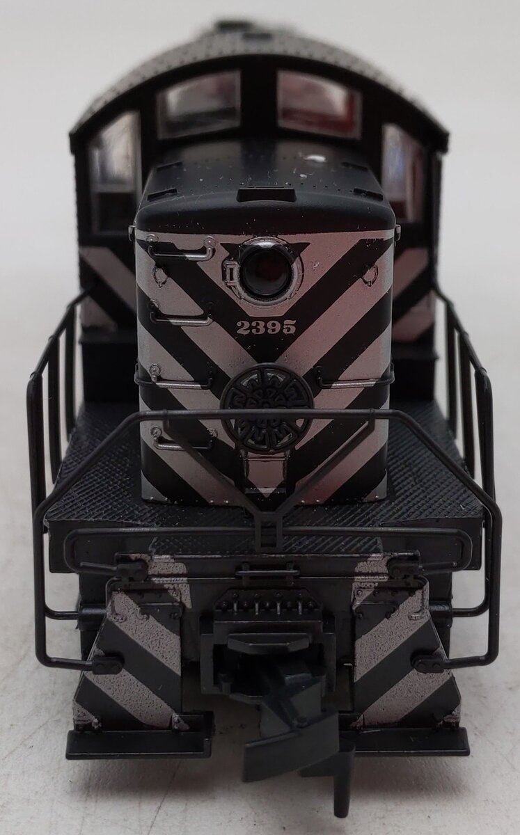 Atlas 8126 HO Scale Santa Fe RS-1 Diesel Locomotive #2395 EX/Box