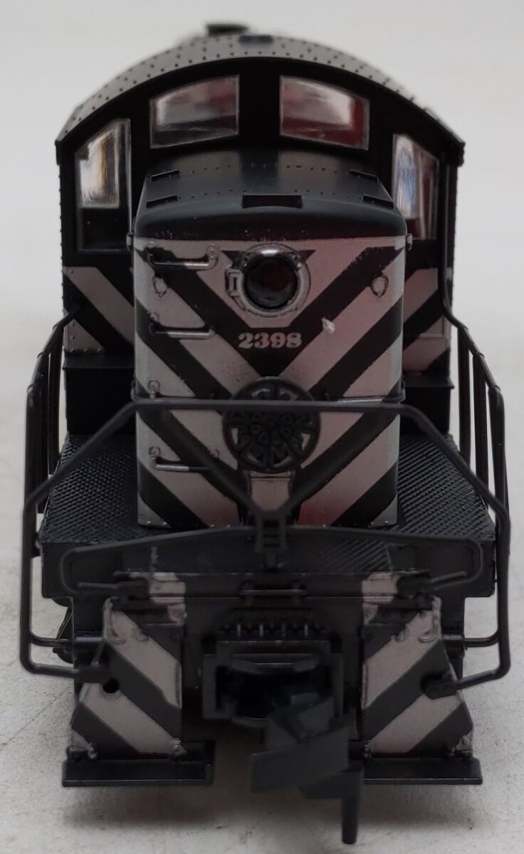 Atlas 8127 HO Scale Santa Fe Alco RS-1 Diesel Locomotive #2398 EX/Box