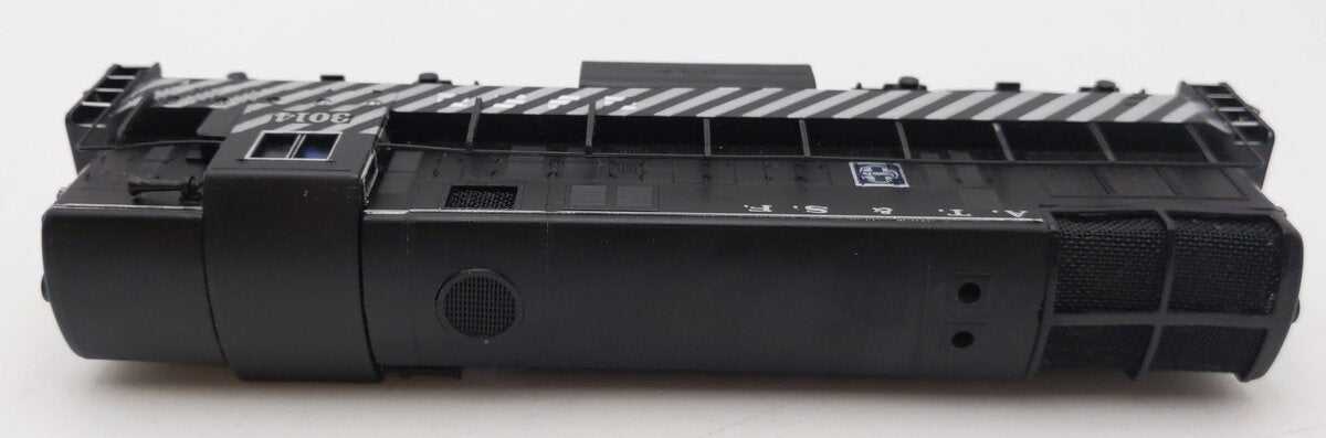 Bachmann 81202 HO Scale Santa Fe Fairbanks Morse H16-44 Diesel Locomotive #3014 EX/Box