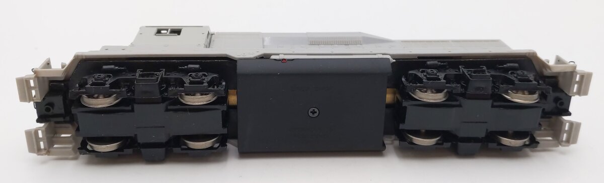 Bachmann 41-0828-D2 HO Undecorated GP-30 Diesel Locomotive EX/Box