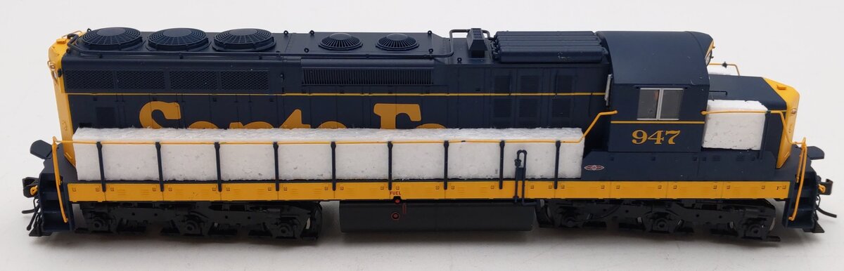 Atlas 7507 HO Santa Fe EMD SD24 Diesel Locomotive #947 VG/Box