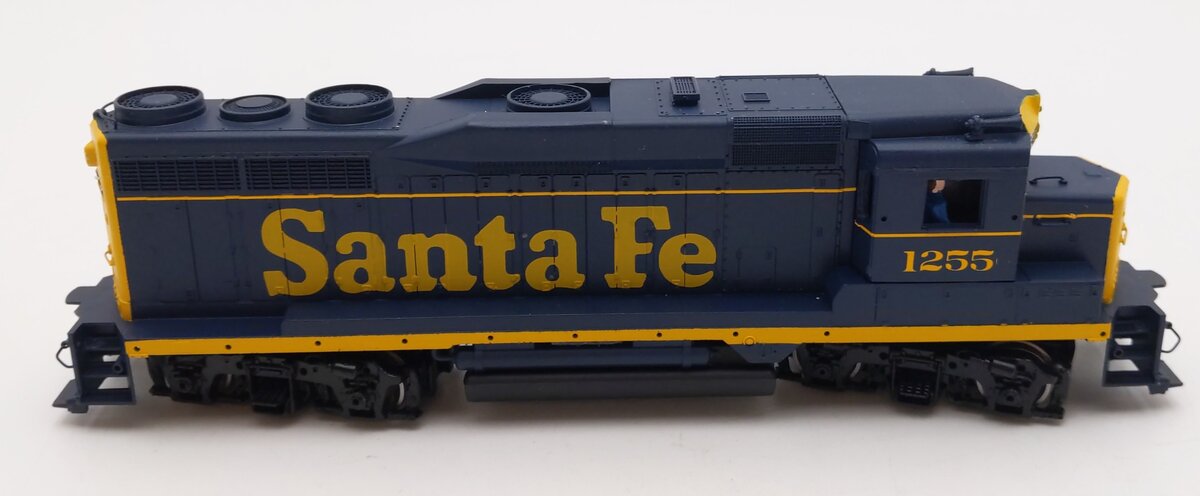 Bachmann 41-0828-D2 HO Santa Fe GP-30 Diesel Locomotive - Custom Painted/Box
