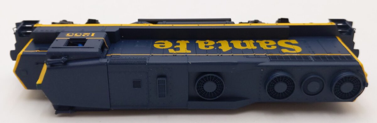 Bachmann 41-0828-D2 HO Santa Fe GP-30 Diesel Locomotive - Custom Painted/Box