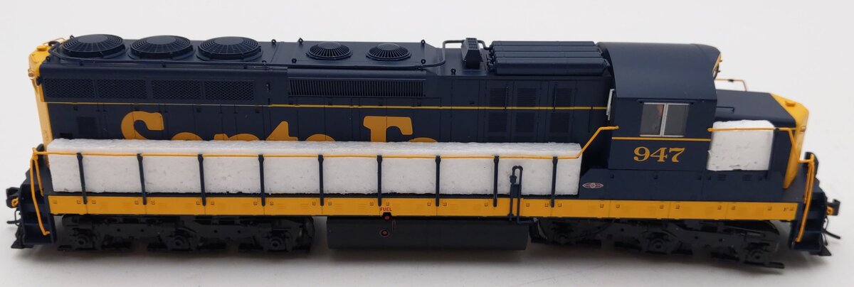 Atlas 7507 HO Santa Fe EMD SD24 Diesel Locomotive #947 EX/Box