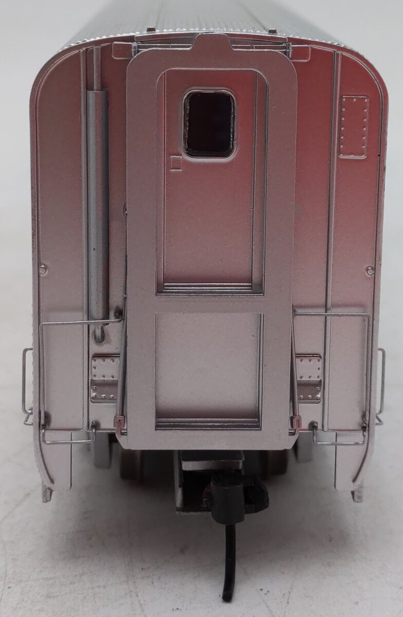 InterMountain TSP4830-04 HO Scale Santa Fe High Level Diner Car #654 EX/Box