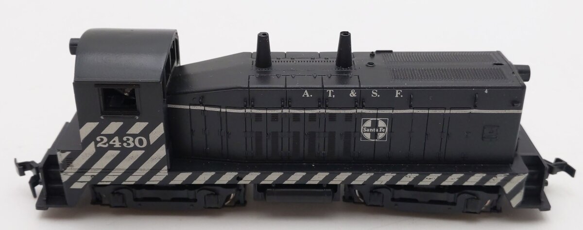 Con-Cor 0001-001502 HO Santa Fe EMD SW-7 Diesel Switcher #2430 EX/Box