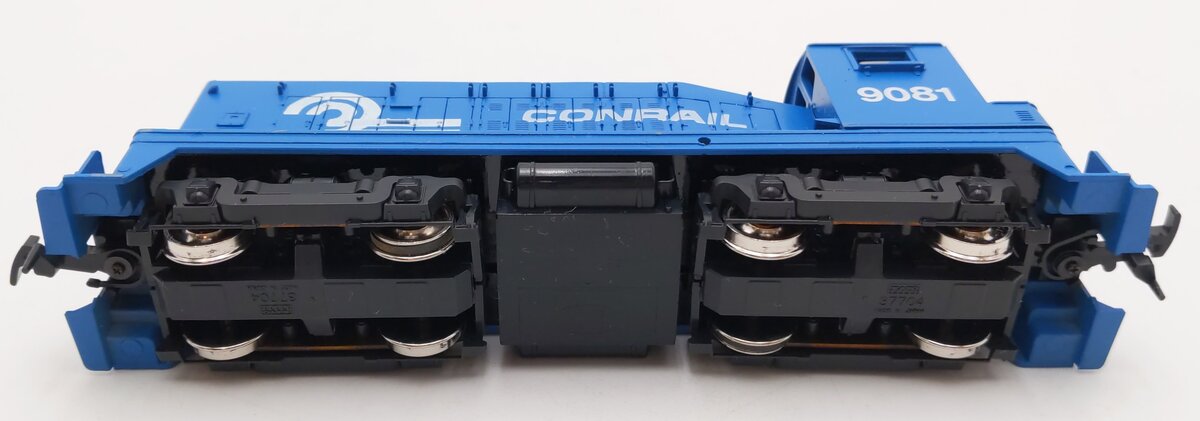 Con-Cor 0001-001504 HO Conrail EMD SW-7 Diesel Switcher #9081 EX/Box
