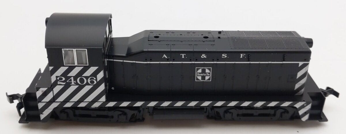 Kato 37-1009 HO Santa Fe EMD NW2 Phase I Switcher Diesel Locomotive #2406 w/DCC LN/Box
