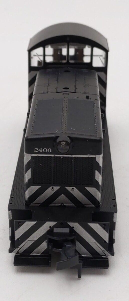 Kato 37-1009 HO Santa Fe EMD NW2 Phase I Switcher Diesel Locomotive #2406 w/DCC LN/Box