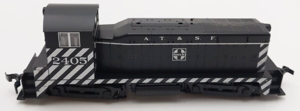 Kato 37-1008 HO Scale Santa Fe EMD NW2 Phase I Diesel Locomotive #2405 EX/Box