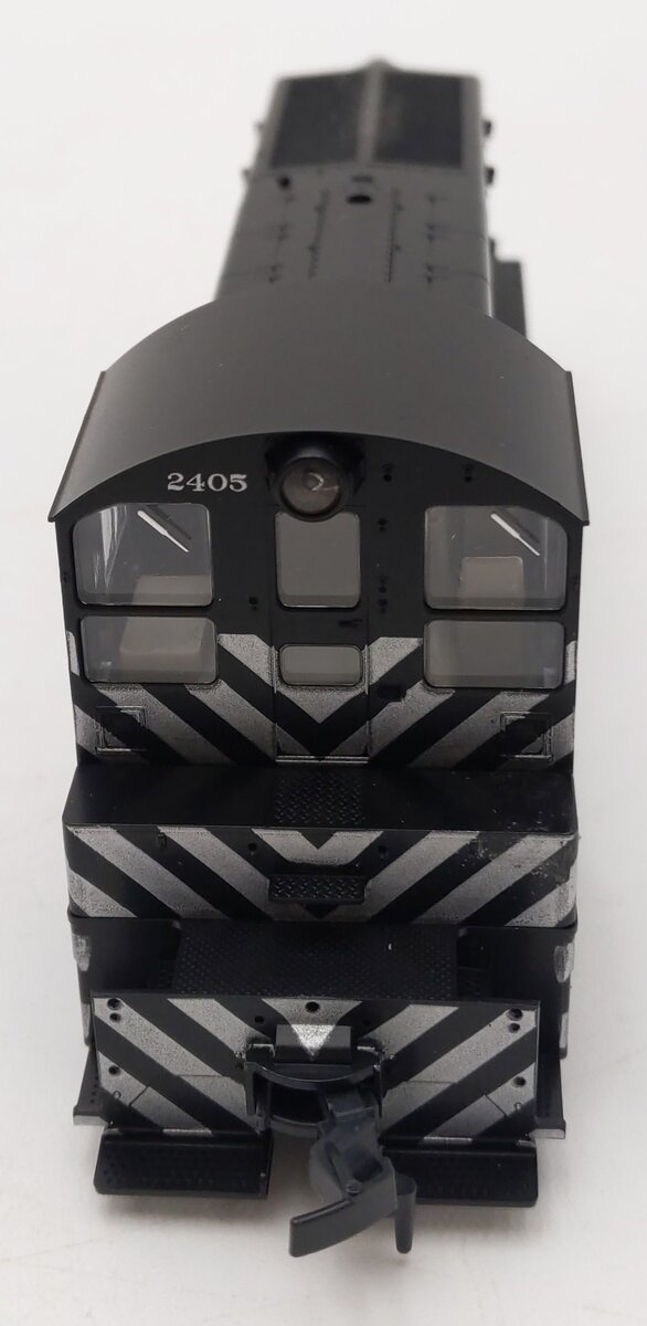 Kato 37-1008 HO Scale Santa Fe EMD NW2 Phase I Diesel Locomotive #2405 EX/Box